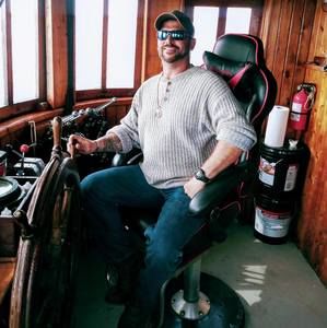 Meet your Posher, Nicholas